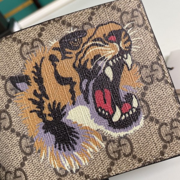  Handbag   Gucci    451268   size   11*9*1.5  cm