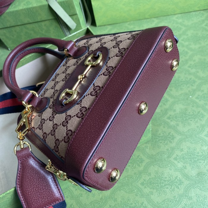  Handbag   Gucci  677212  size   20*19.5*7.5   cm