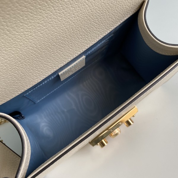  Handbag   Gucci   432182  size   20*12.5*8  cm