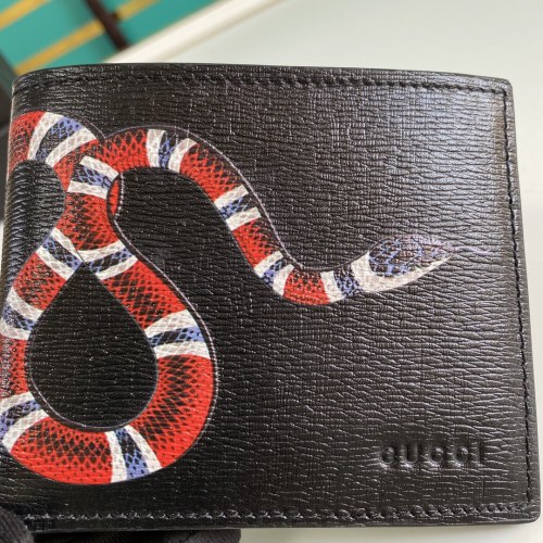  Handbag   Gucci  451268  size  11*9*1.5  cm