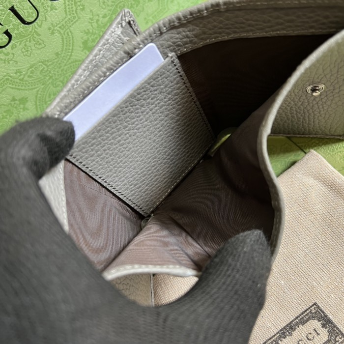  Handbag  Gucci   644407  size  11*9  cm  