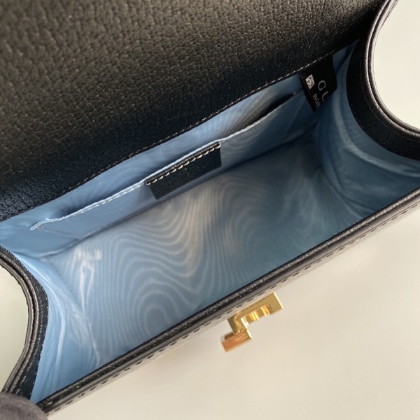  Handbag   Gucci    470270  size   20*14*8  cm