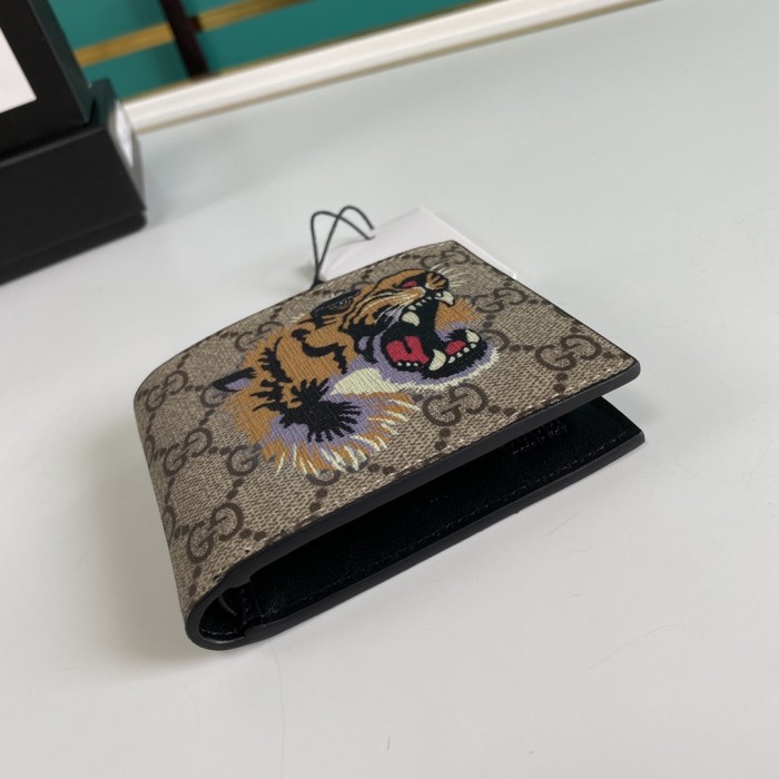  Handbag   Gucci    451268   size   11*9*1.5  cm