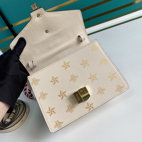  Handbag  Gucci  470270  size   20*14*8  cm