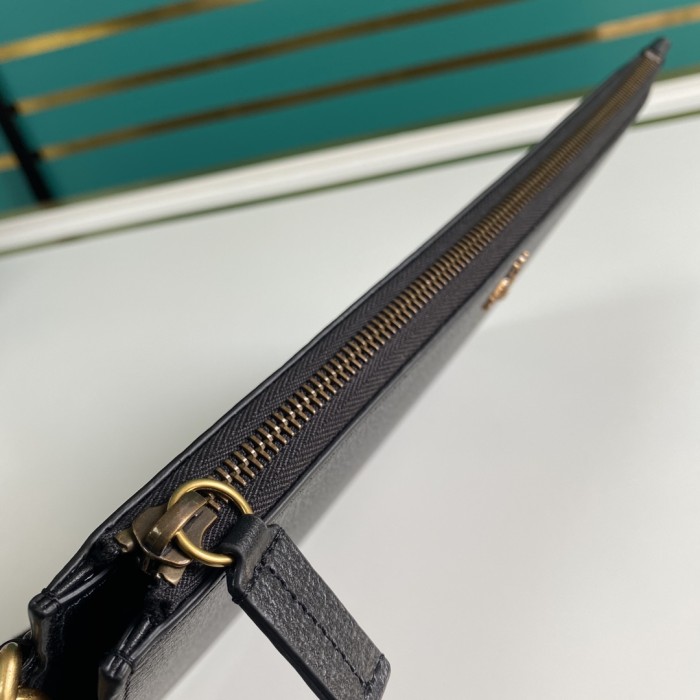  Handbag   Gucci   523684  size   30.5*21*1.5   cm