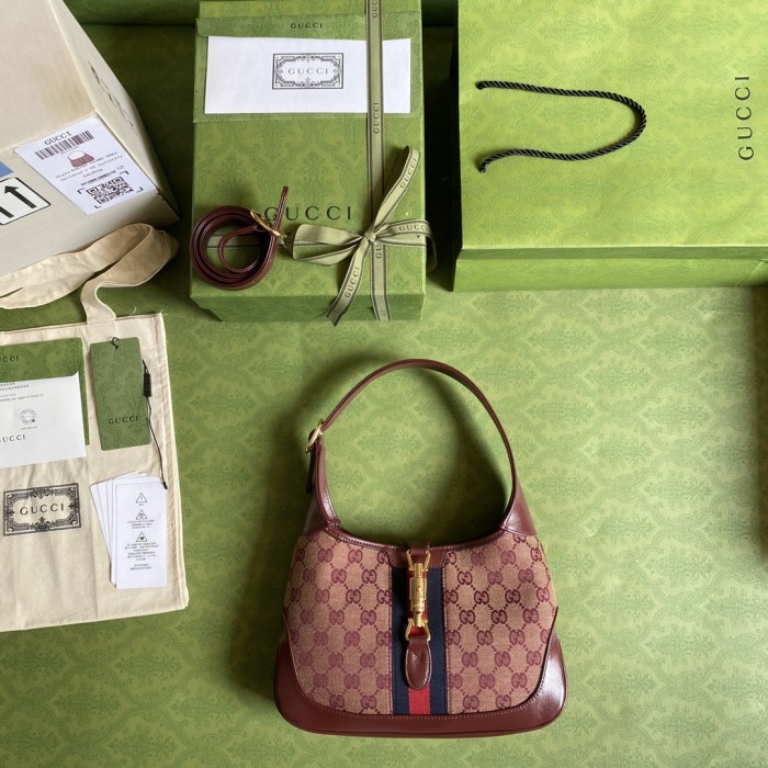  Handbag   Gucci  636706  size  