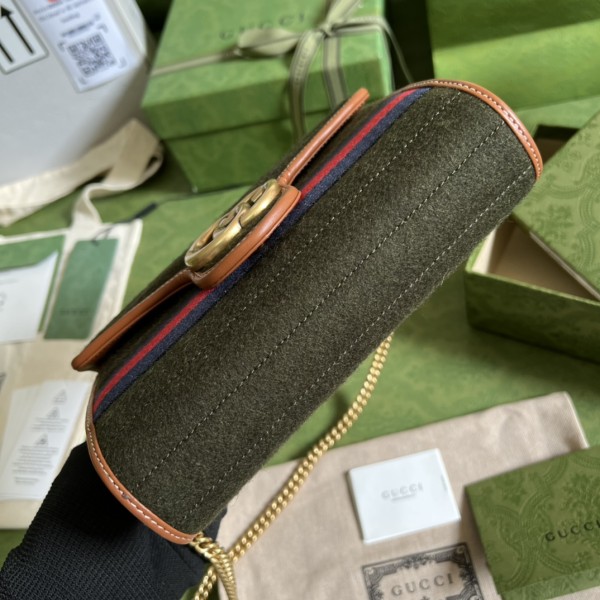  Handbag   Gucci  474575   size   20*13*6  cm  