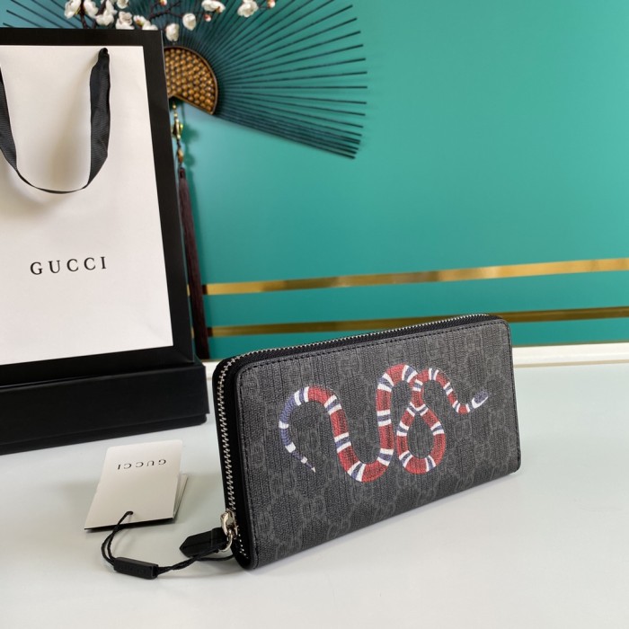  Handbag   Gucci   451273  size   19*10.5*2.5  cm