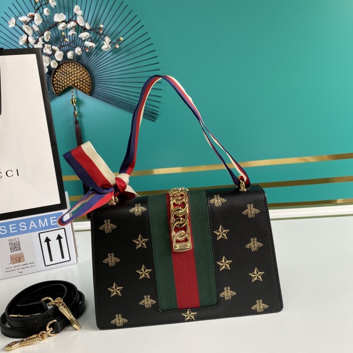  Handbag   Gucci   524405  size  25.55*17*8   cm