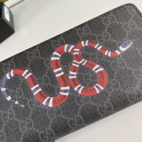  Handbag   Gucci   451273  size   19*10.5*2.5  cm