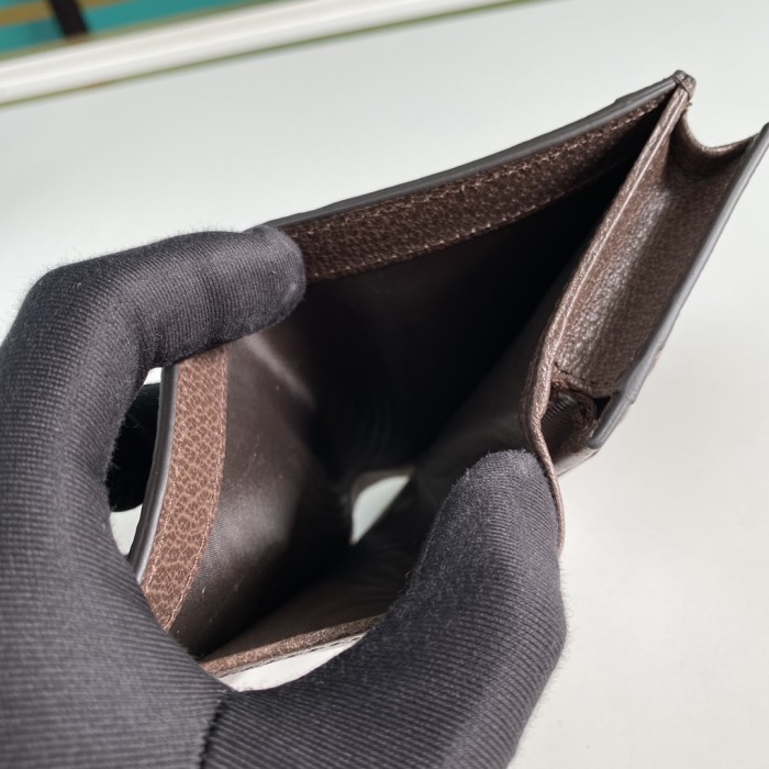  Handbag   Gucci    648121   size  11*8.5*3   cm