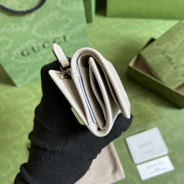  Handbag    Gucci  644407  size  11*9  cm