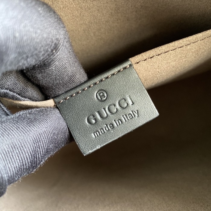  Handbag   Gucci   475316  size  26*20*6   cm