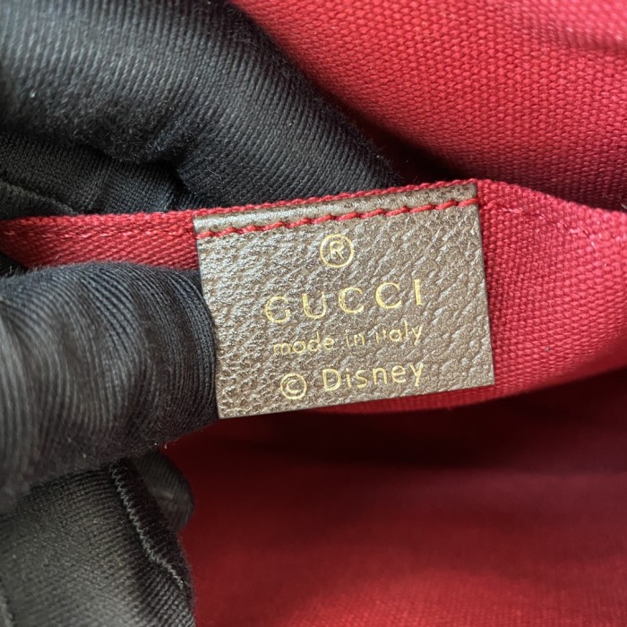  Handbag   Gucci   645054  size  21*23*4   cm