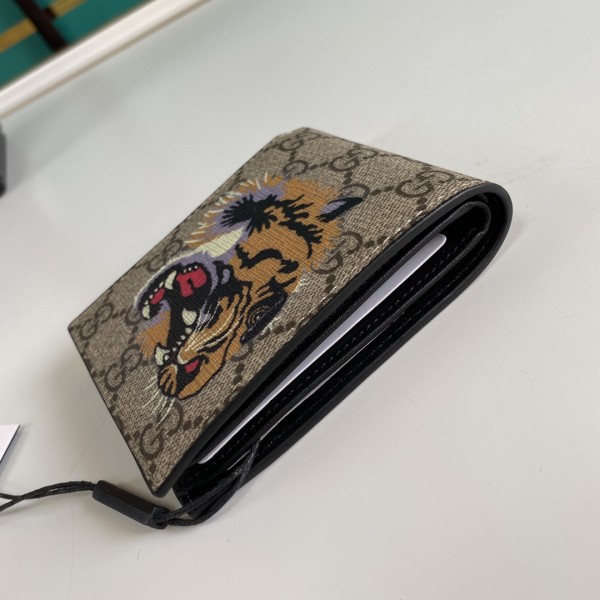  Handbag   Gucci    451268   size   11*9*1.5  cm