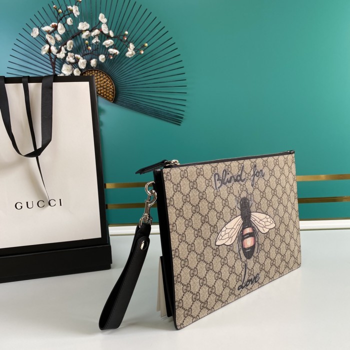  Handbag    Gucci    473904   size  30.5*21*1.5   cm