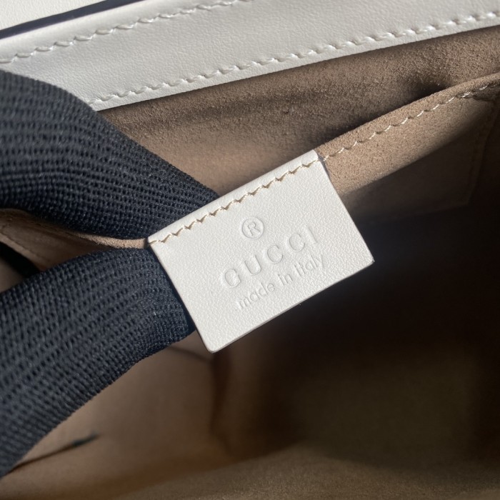  Handbag   Gucci  409487  size  20×12.5×8  cm