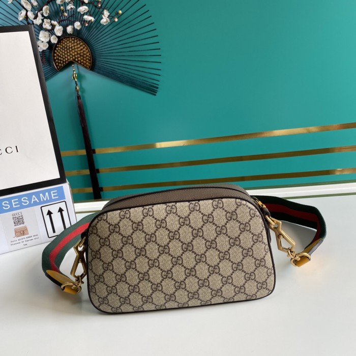  Handbag   Gucci   476466  size  24*15*7.6  cm