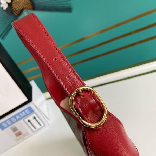  Handbag   Gucci   636706  size  28*19*4.5   cm