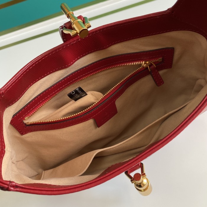  Handbag   Gucci   636706  size  28*19*4.5   cm