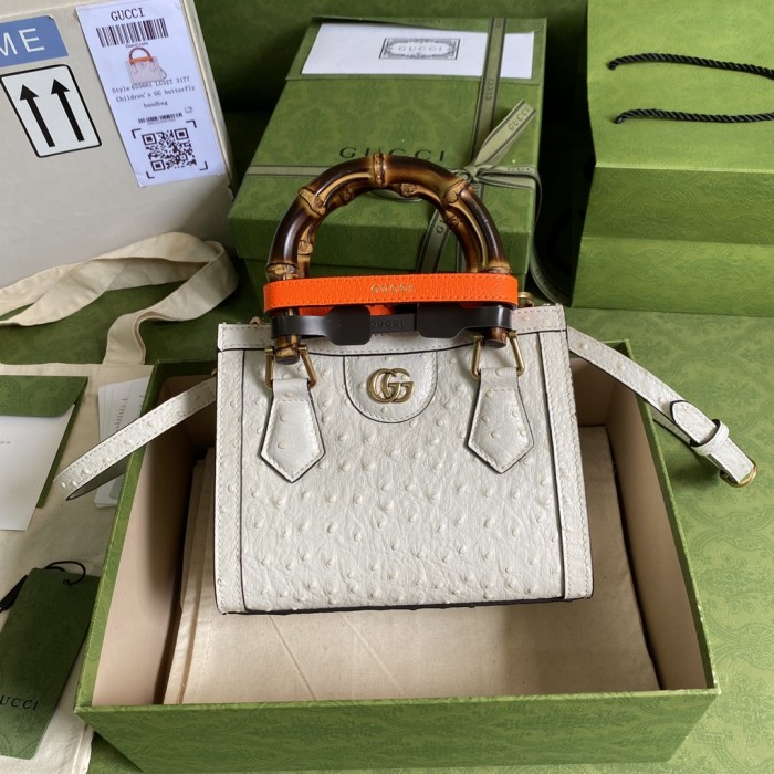  Handbag    Gucci  655661   size   20*16*10  cm
