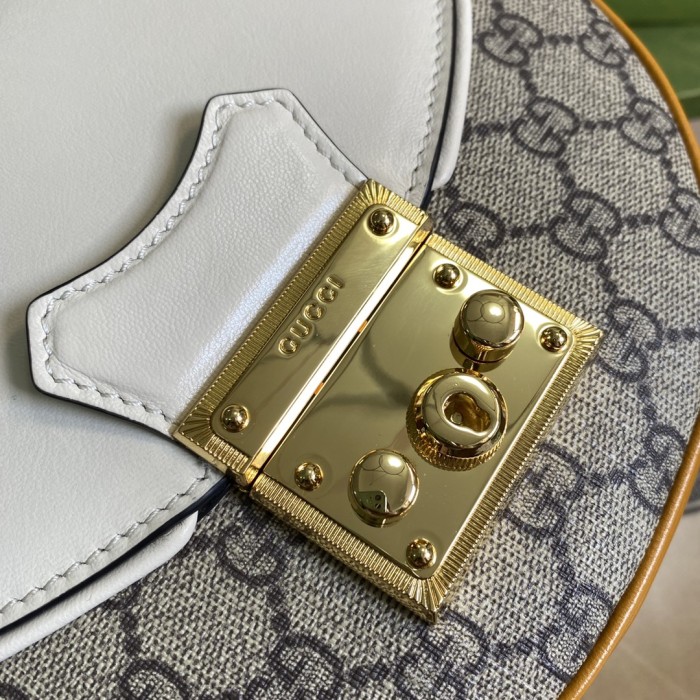  Handbag   Gucci   644524  size  22*19.5*6.5  cm