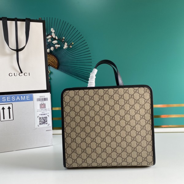 Handbag   Gucci  648797  size  28*25*11  cm