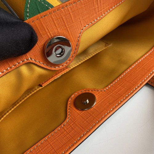  Handbag   Gucci  580840  size  21*20*10  cm