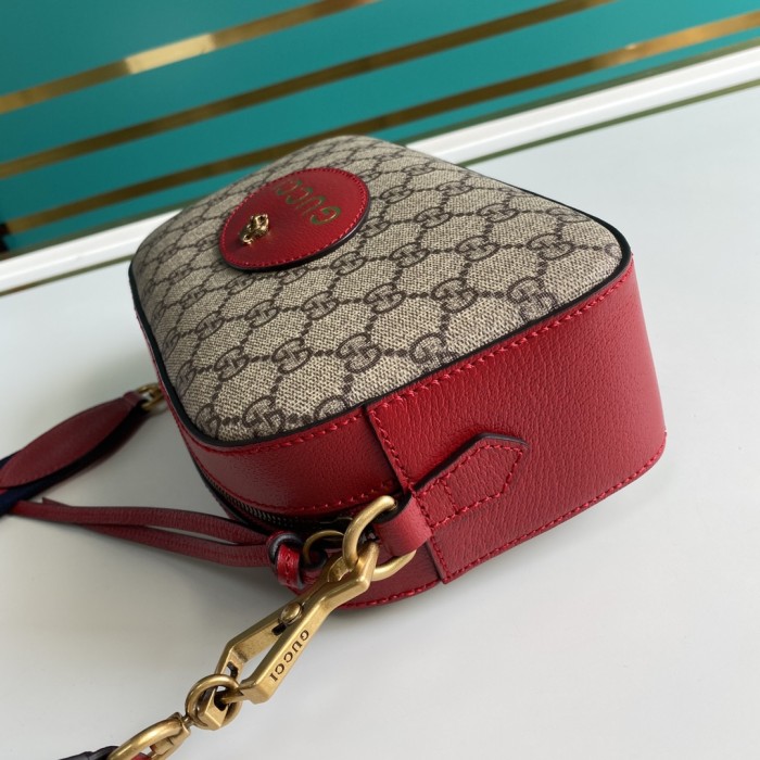 Handbag    Gucci  476466  size  24*15*7.6   cm