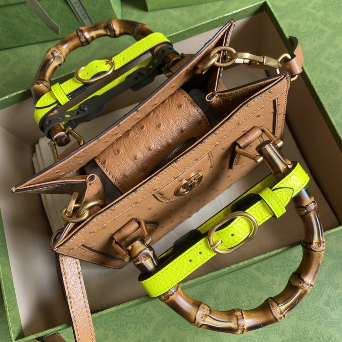 Handbag   Gucci  655661  size   20*16*10  cm