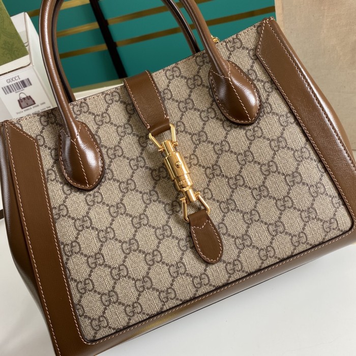 Handbag   Gucci   649016  size  30*24*12  cm