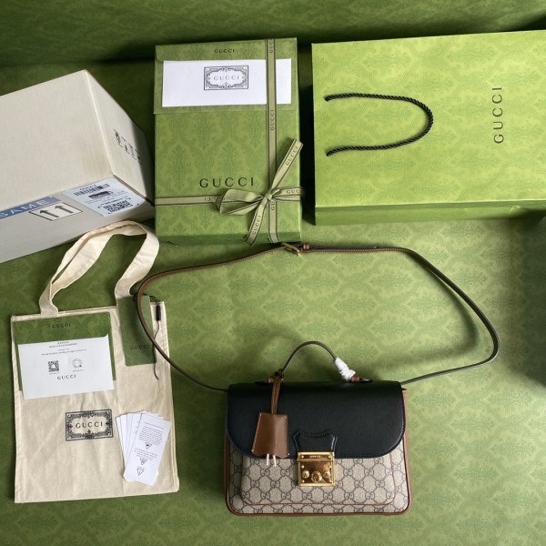  Handbag   Gucci  644527   size  27.5*18*6  cm