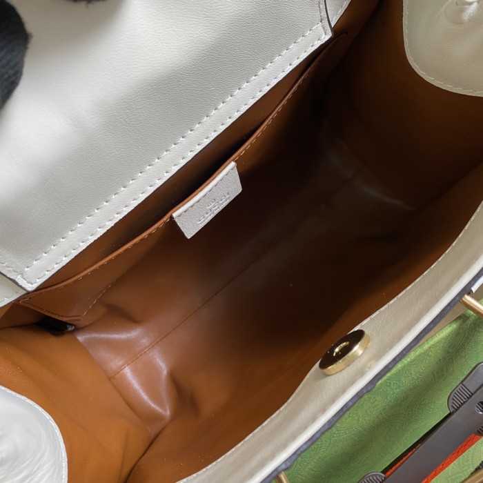  Handbag   Gucci  660195  size  27*24*11  cm