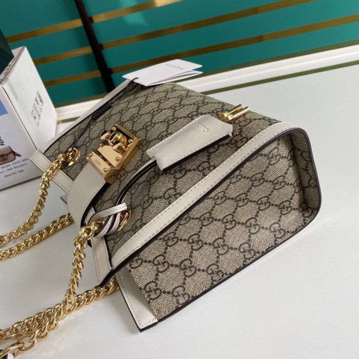 Handbag    Gucci   498156   size  26*18*10   cm