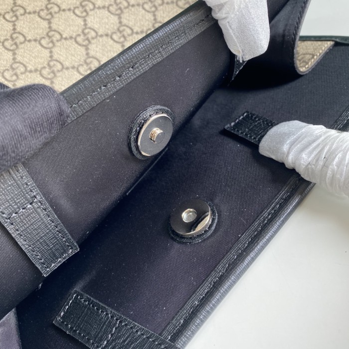 Handbag   Gucci  648797  size  28*25*11  cm