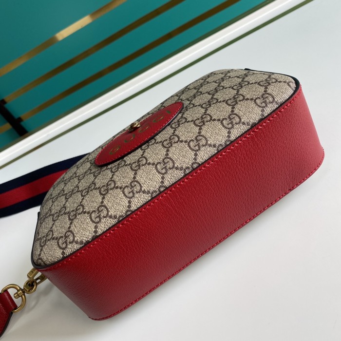 Handbag    Gucci  476466  size  24*15*7.6   cm