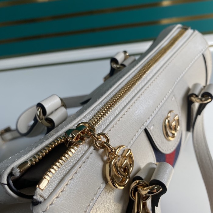  Handbag    Gucci    547551   size  24*20*10  cm