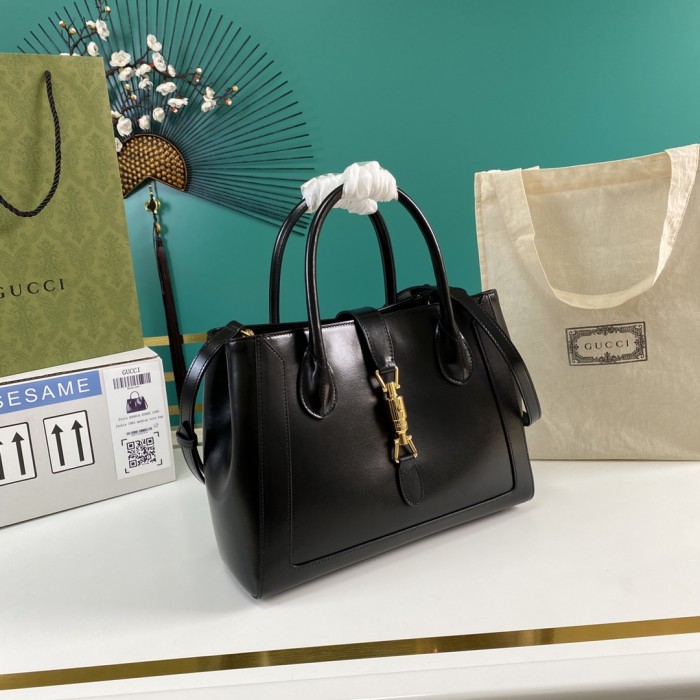 Handbag   Gucci   649016  size  30*24*12   cm