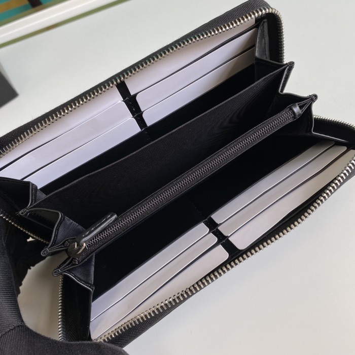  Handbag  Gucci 473928 size 19*10*2.5 cm