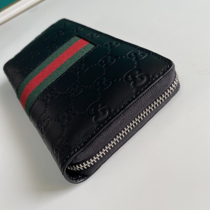  Handbag  Gucci 408831 size 19*10*2 cm