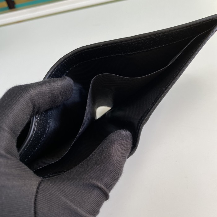  Handbag  Gucci 523664 size11*9*1.5 cm