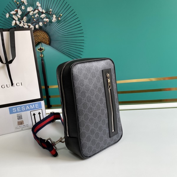  Handbag    Gucci   478325   size  17*27*8.5   cm