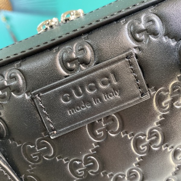  Handbag    Gucci   450944   size  35*29*4   cm