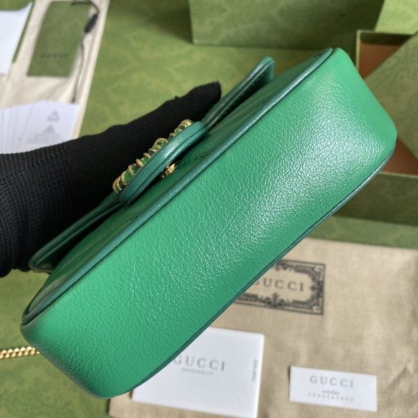  Handbag   Gucci  57496  size  16.5*10.2*5.1  cm