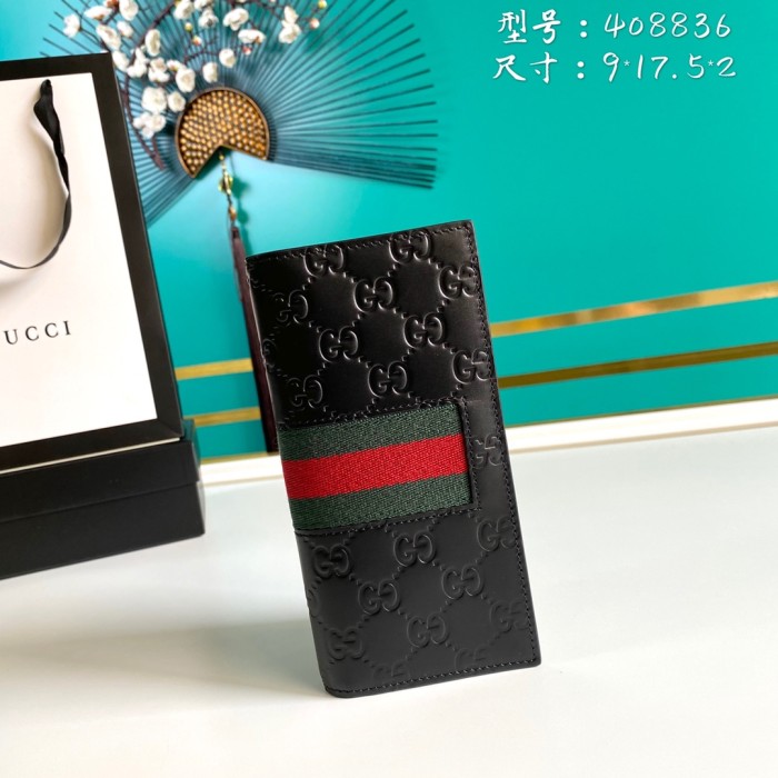  Handbag  Gucci  408836 size9*17.5*2 cm
