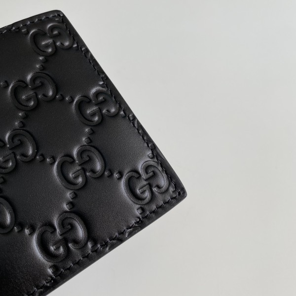 Handbag  Gucci 365466 size 11*9*1.5 cm