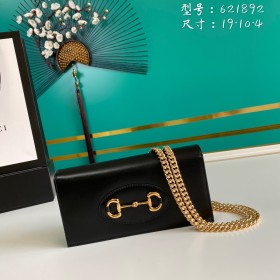  Handbag  Gucci  621892 size19*10*4 cm