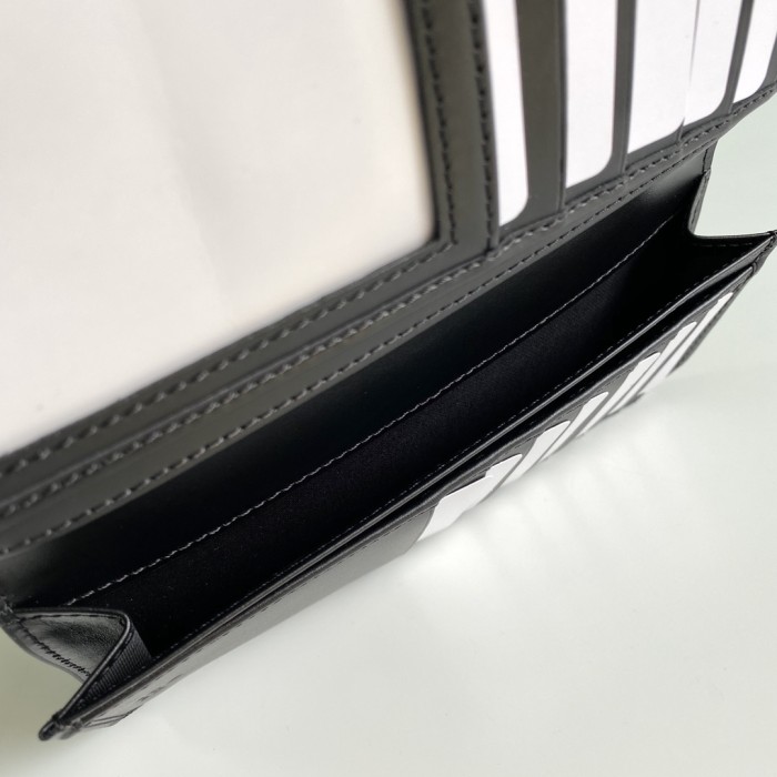  Handbag  Gucci  408836 size9*17.5*2 cm