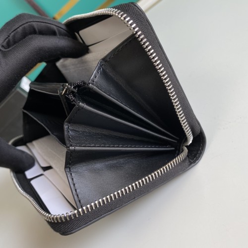  Handbag  Gucci 473928 size 19*10*2.5 cm