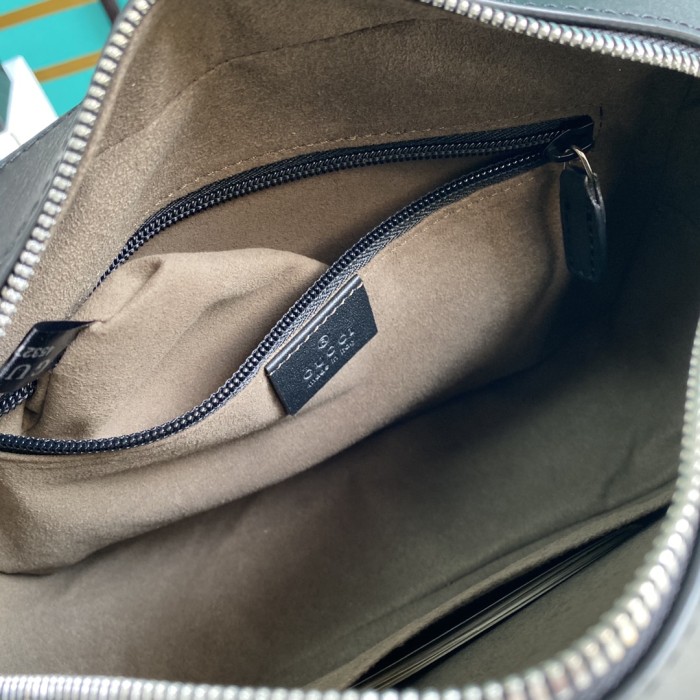  Handbag    Gucci   450947  size  25.5*17*7.5   cm